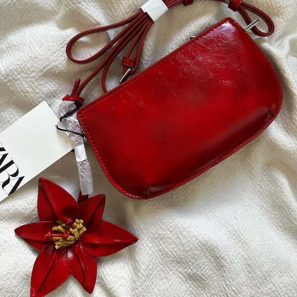 ZARA Crossbody Bag with Flower Charm NWT - Picture 2 of 14